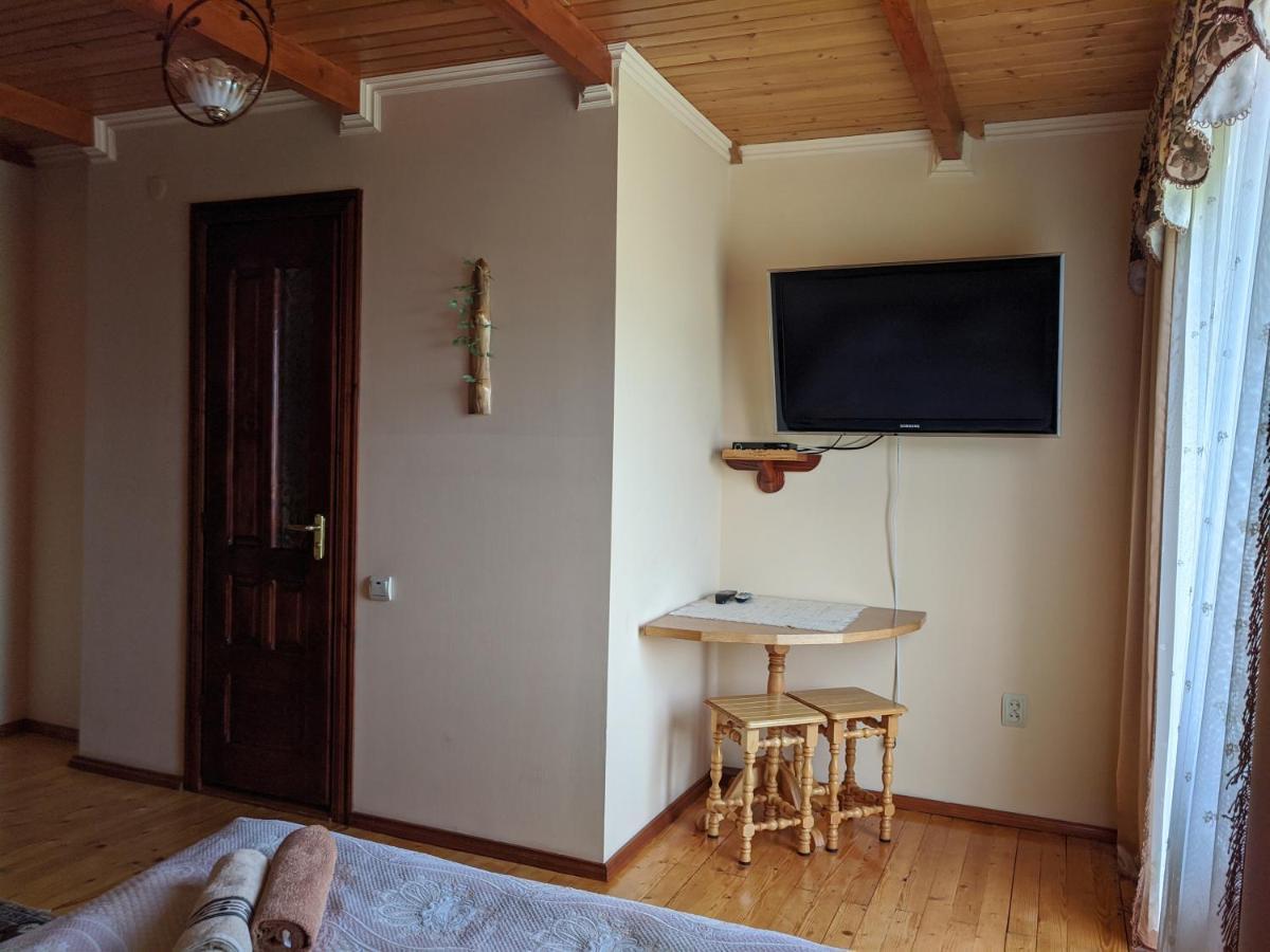Солодка Мить Hotel Slavske Ngoại thất bức ảnh