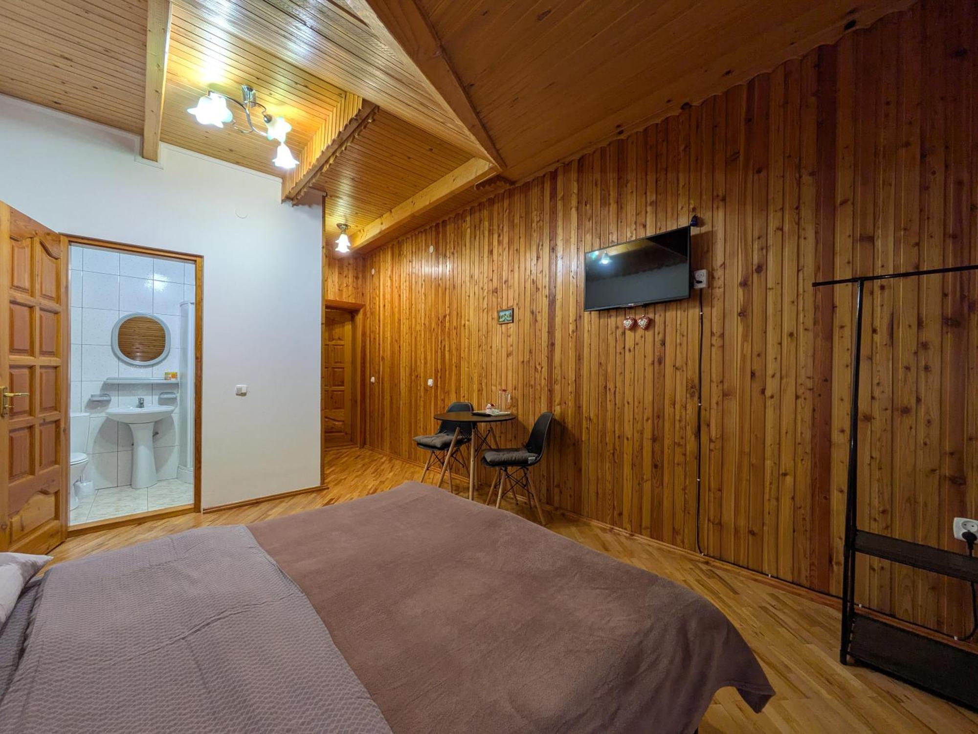 Солодка Мить Hotel Slavske Ngoại thất bức ảnh
