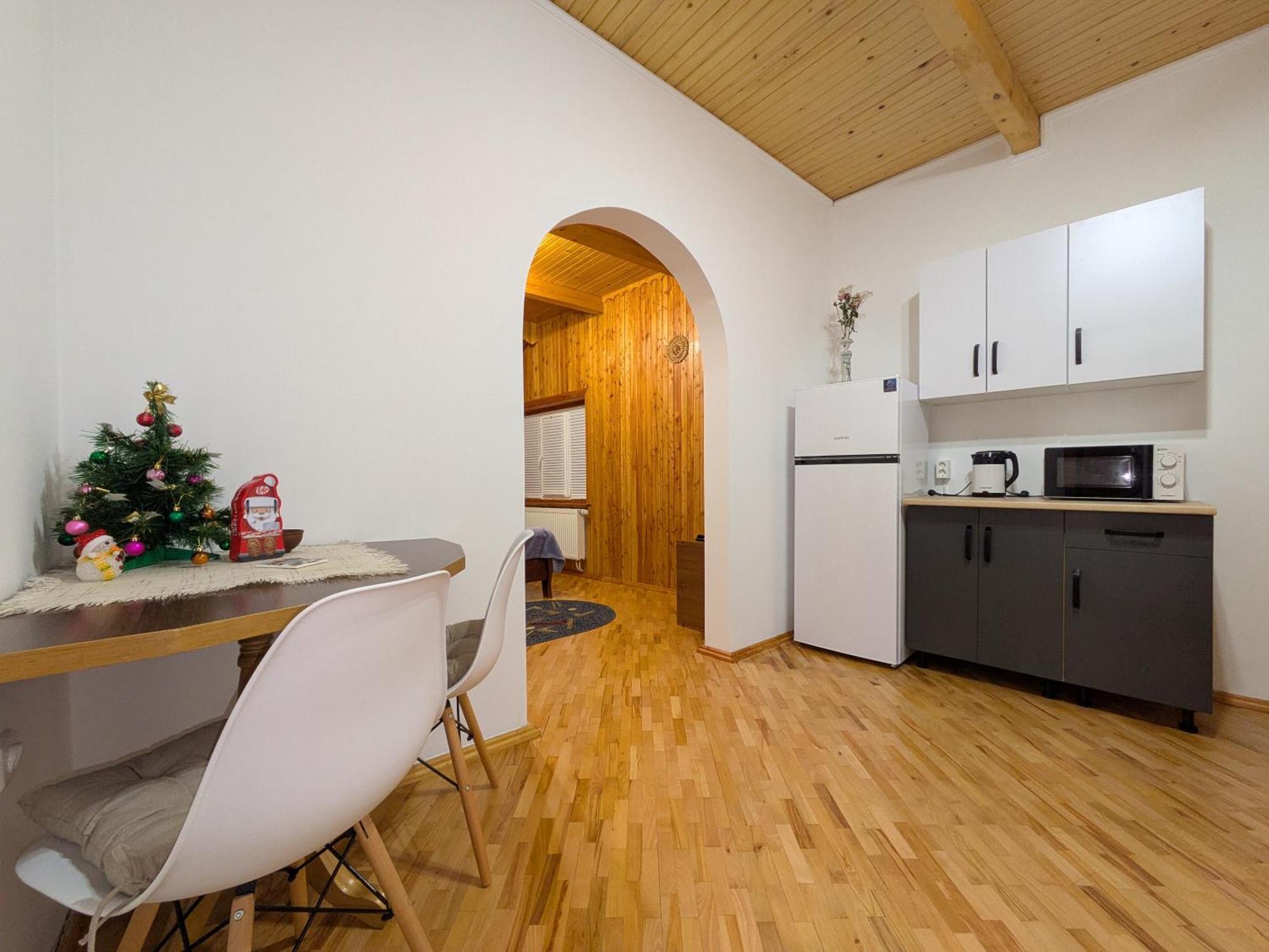 Солодка Мить Hotel Slavske Ngoại thất bức ảnh